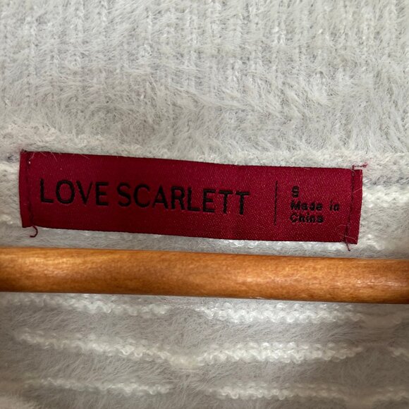 Love Scarlett Super Soft Sweater Gray White Geometric Pattern Womens Size Small - Picture 5 of 9